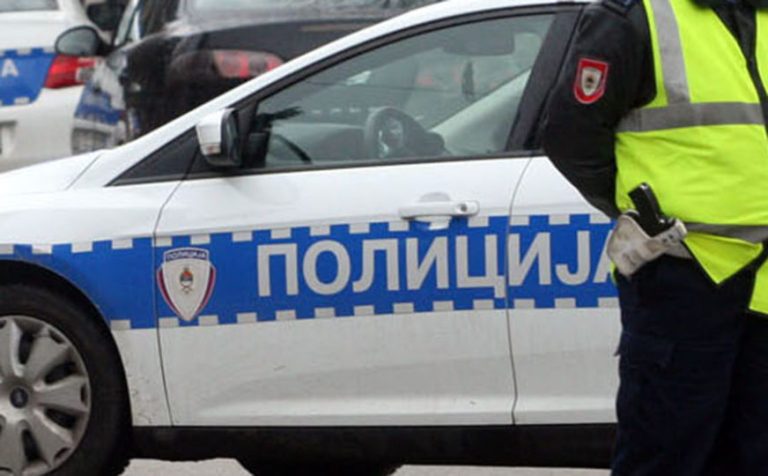 FIZIČKI OBRAČUN NAVIJAČA CRVENE ZVEZDE I PARTIZANA U TREBINJU, DOŠLO I DO PUCNJAVE