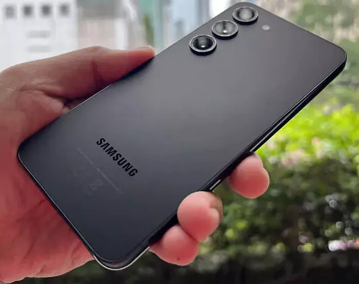 recenzija samsung galaxy s23