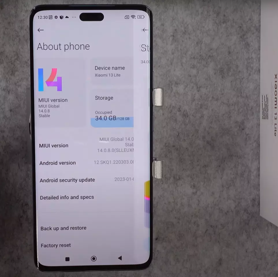 Xiaomi 13 Lite recenzija: Elegantan pametni telefon srednje klase xiaomi 13 lite softver