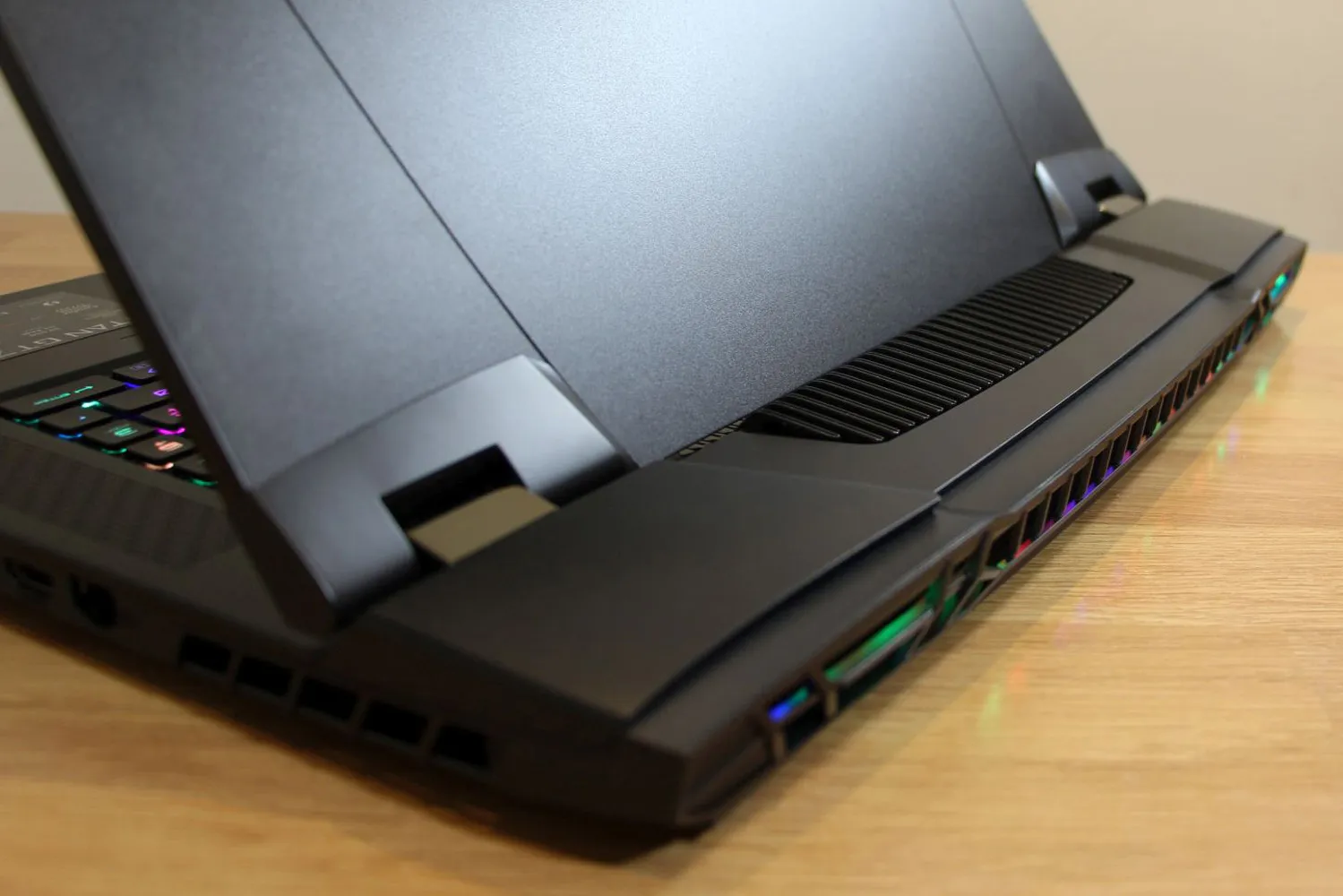 MSI Titan GT77 HX 13V baterija