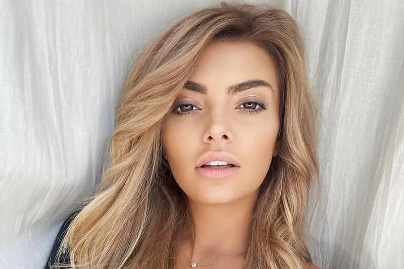 Poznato je gdje Ella Dvornik provodi vrijeme nakon vijesti da se razvodi