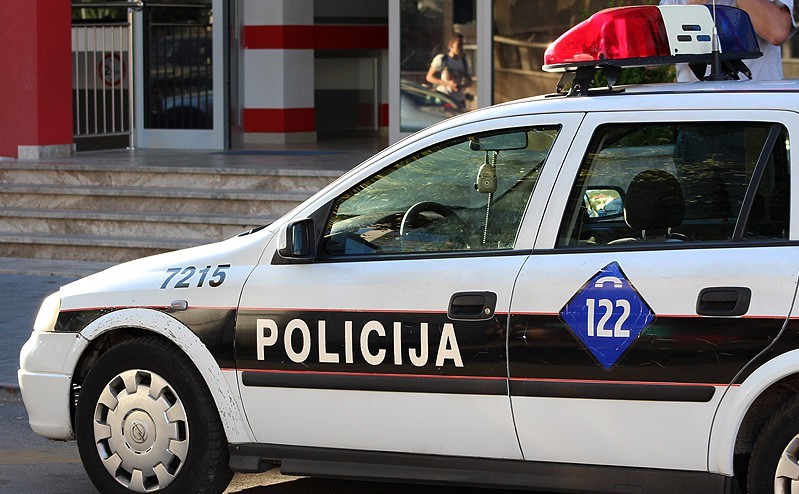 Pronađen speed i molotovljevi kokteli kod 26-godišnjeg A.F.