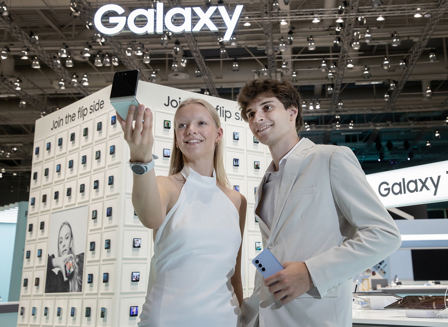 Galaxy Z serija obara rekorde prodaje