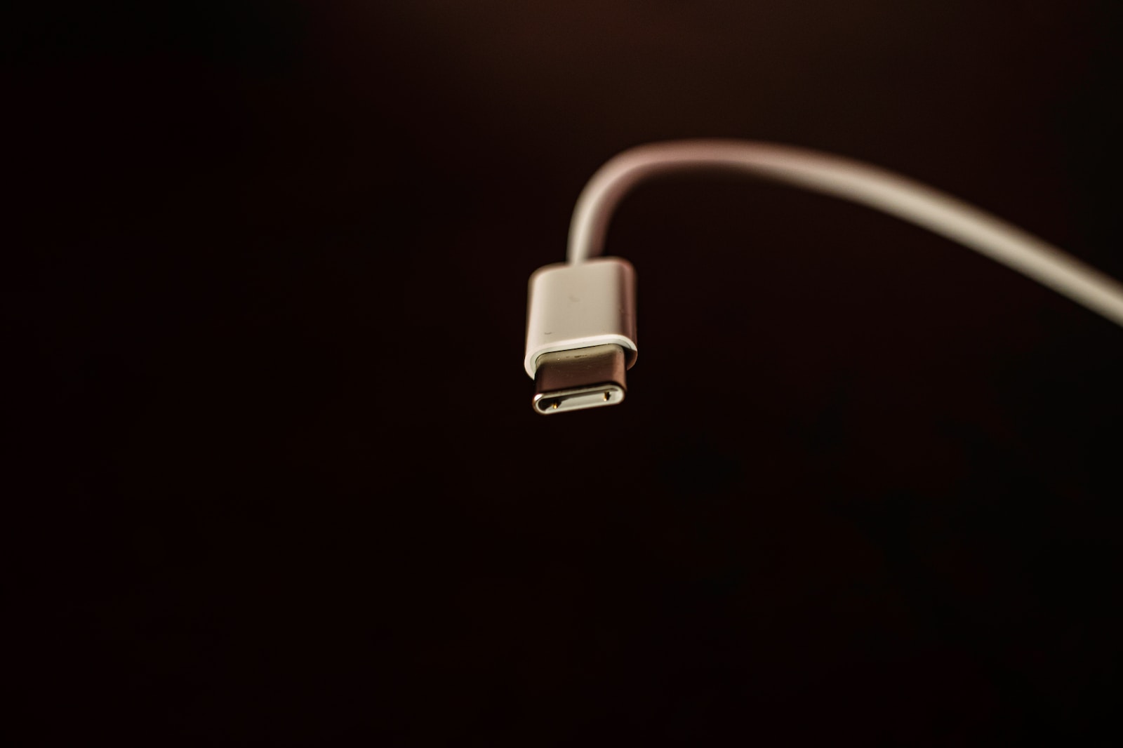 USB-C – Koje su karakteristike USB-C porta i kako ga pravilno koristiti?
