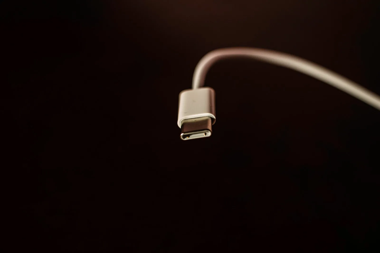 USB-C – Koje su karakteristike USB-C porta i kako ga pravilno koristiti?