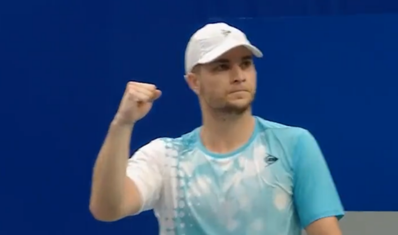Kecmanović izbacio prvog nositelja, preokret Zvereva i polufinale (VIDEO)