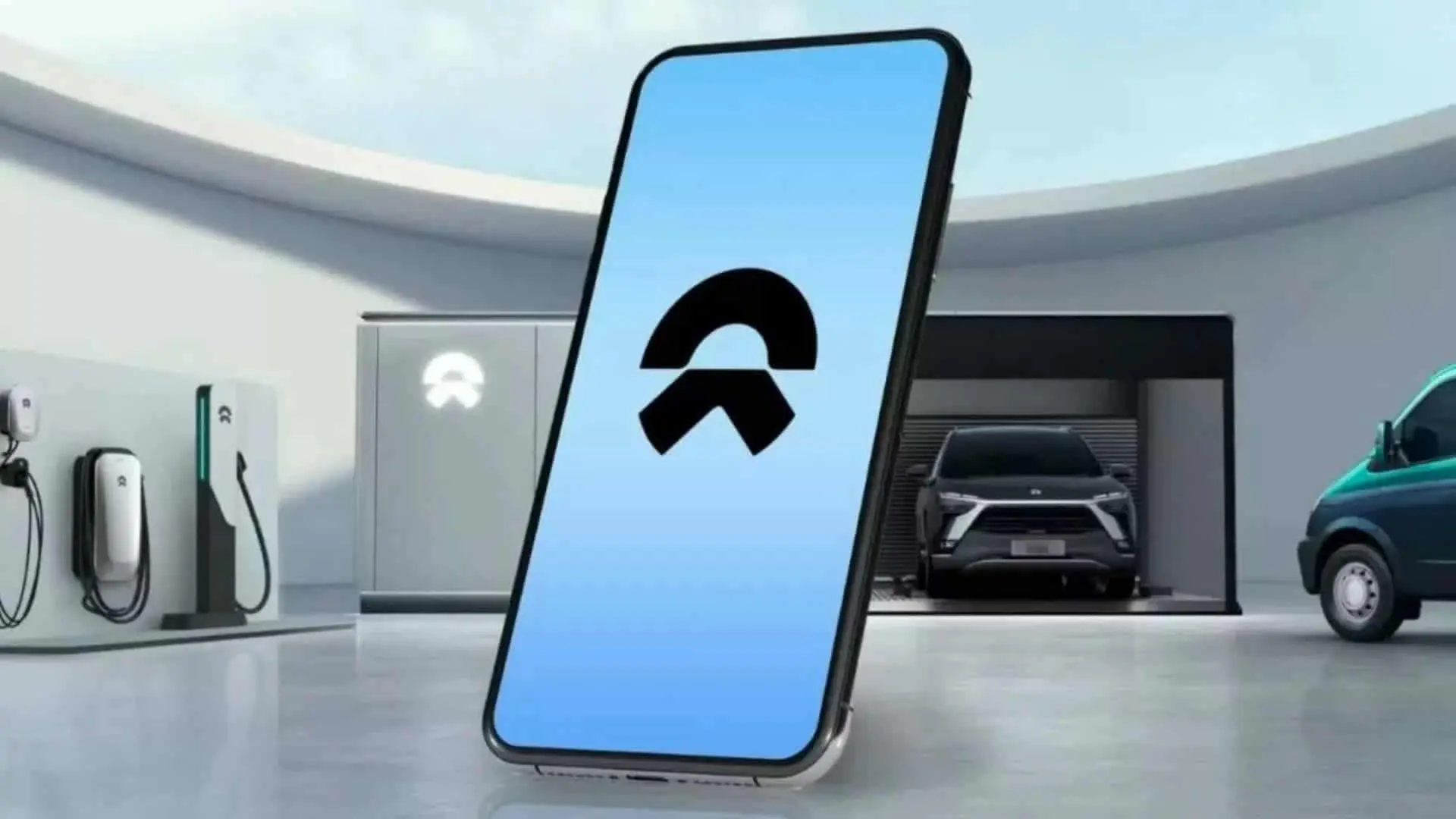 Nio proizvođač električnih automobila donosi svoj pametni telefon