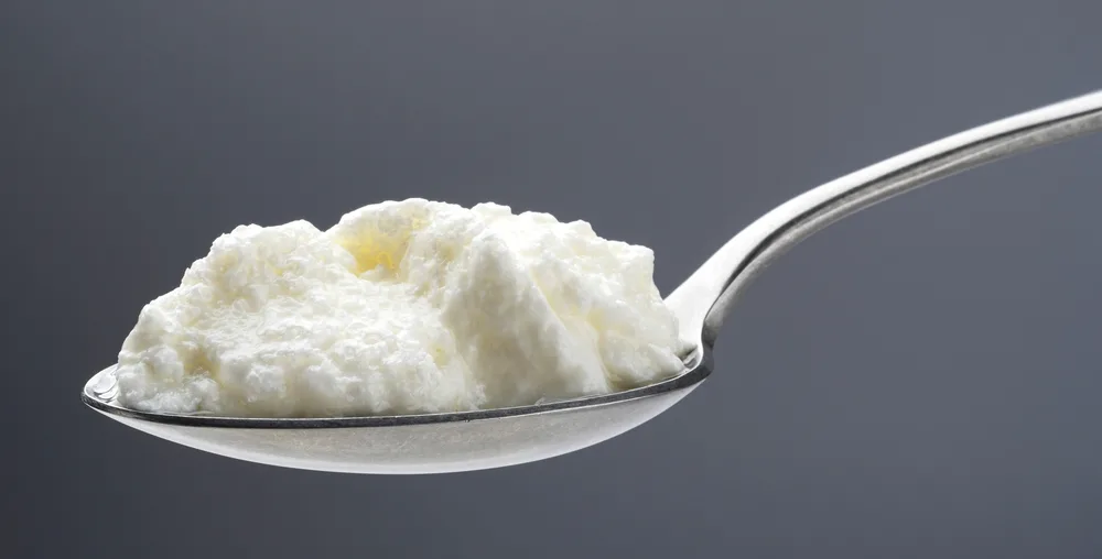 Što je zdravije, kiselo mlijeko ili jogurt? dr. Perišić upozorio je na oznaku na ambalaži