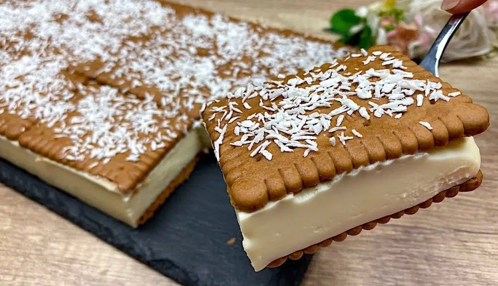 ZASLADITE SE ZA 20 MINUTA Krempita sa keksom je kolač koji se brzo pravi, a veoma je ukusan