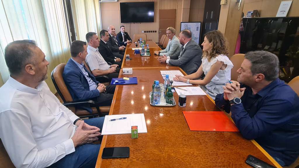 ZDK – Potpisani ugovori o dodjeli poticaja za uređenje poslovnih zona