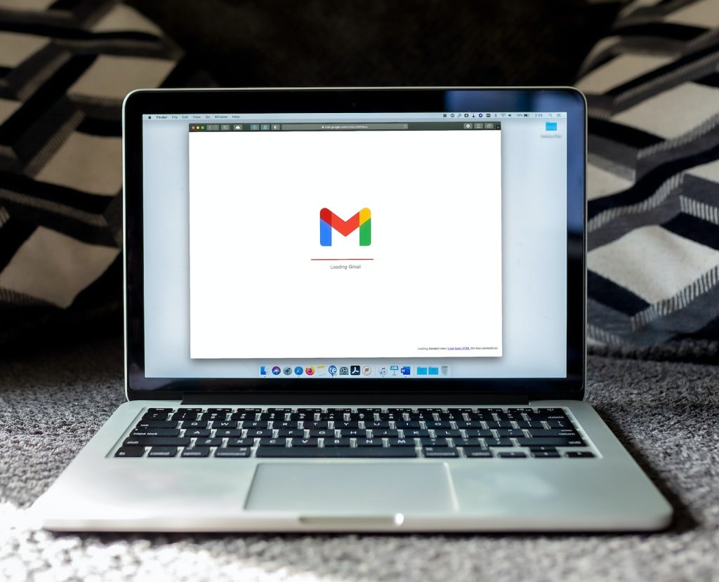 gmail prečice na tastaturi