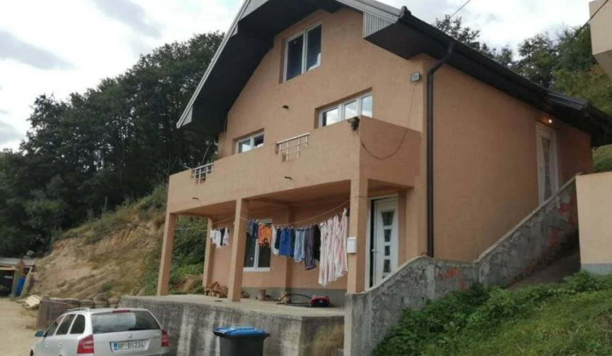 ELMAZ UBIO BRATA ELVISA NAKON SUKOBA OKO PSA LUTALICE?!