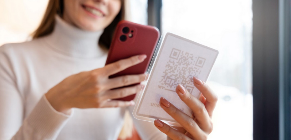 Kako Napraviti QR Kod? {9 Različitih Primera)