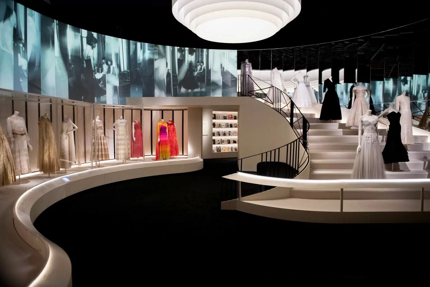 IZLOŽBA O COCO CHANEL STIGLA U LONDON