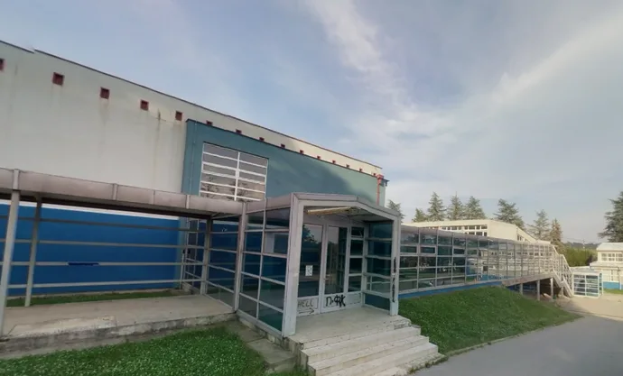 DJECA VEĆ TRI SEDMICE NE IDU U ŠKOLU ZBOG NASILNOG UČENIKA!