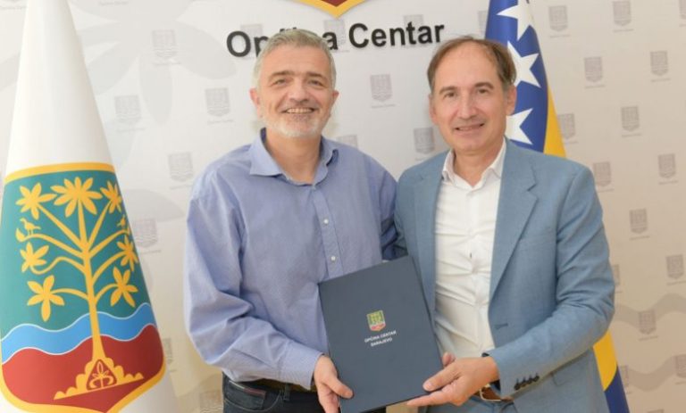 Deinstitucionalizacija osoba s invaliditetom na području Centra