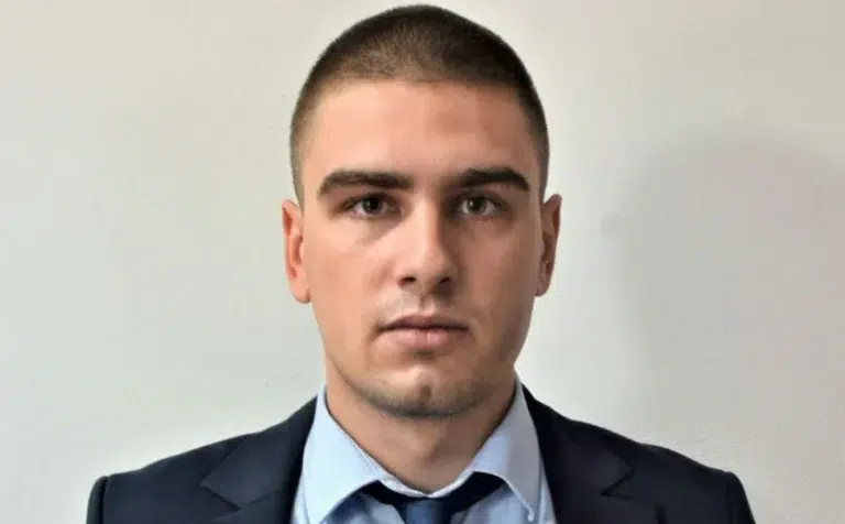 ZAMJENIK NAČELNIKA OPŠTINE U BIH PIJAN AUTOMOBILOM UDARIO MALOLJETNU BRAĆU I POBJEGAO