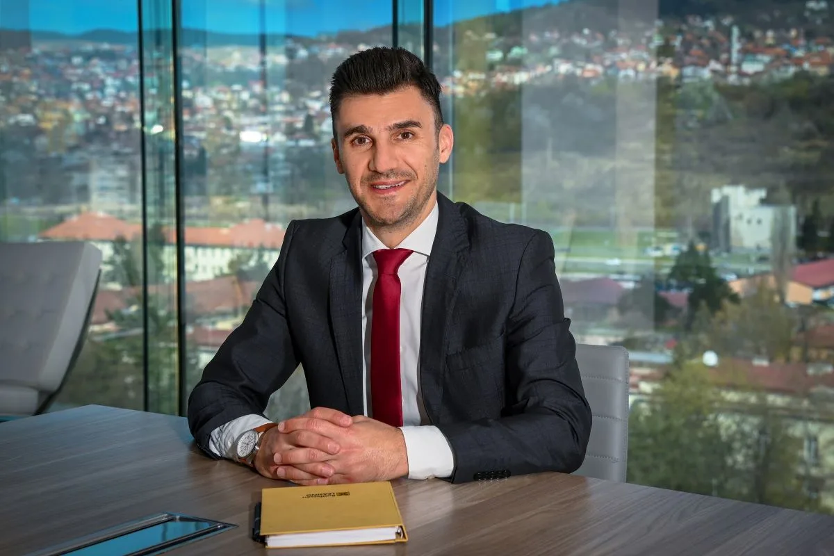 Intervju s Nedimom Milišićem, direktorom Raiffeisen Leasinga u BiH – Poslovne novine