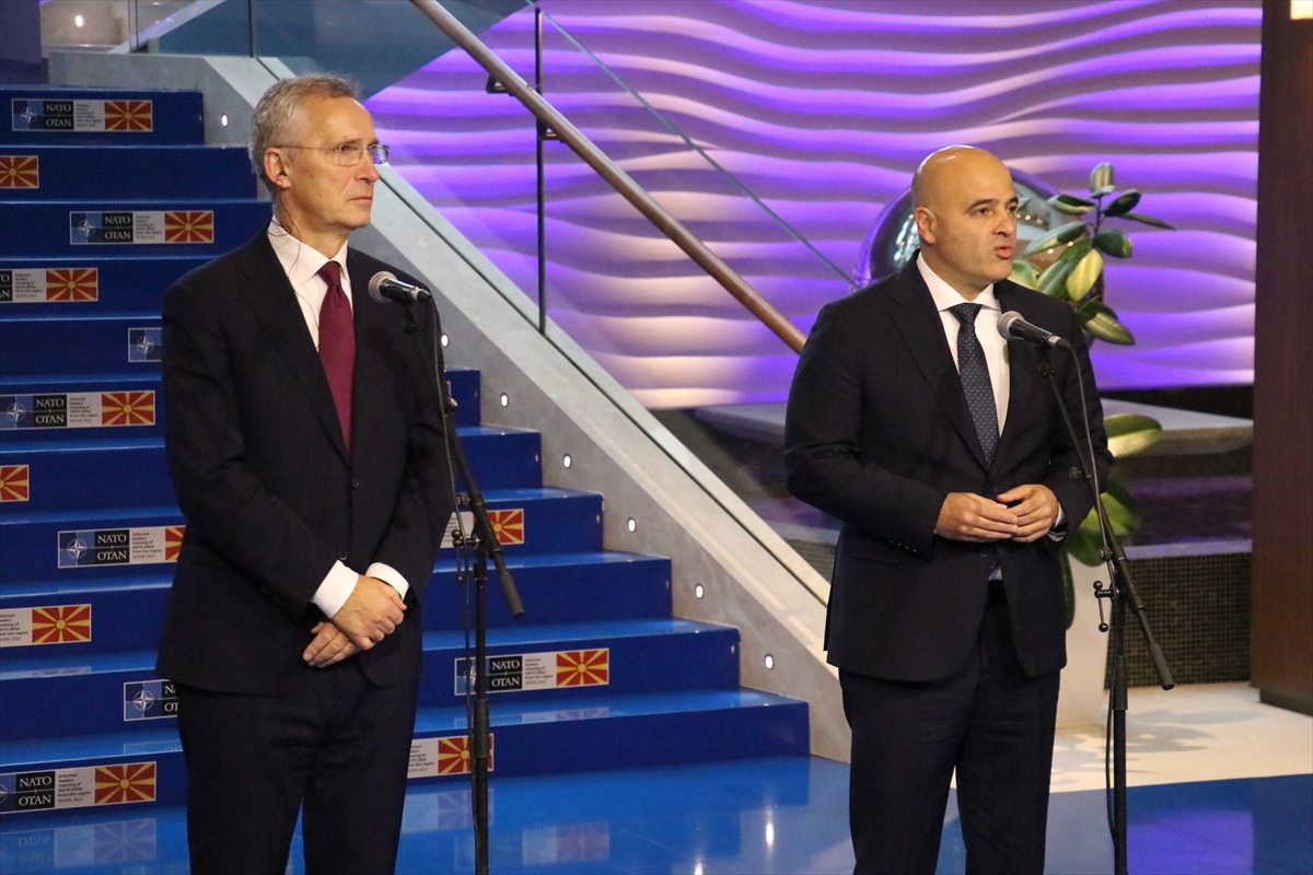 STOLTENBERG: SECESIONISTIČKE PRIJETNJE U BIH I KRHKA SIGURNOSNA SITUACIJA NA KOSOVU RAZLOG ZA ZABRINUTOST
