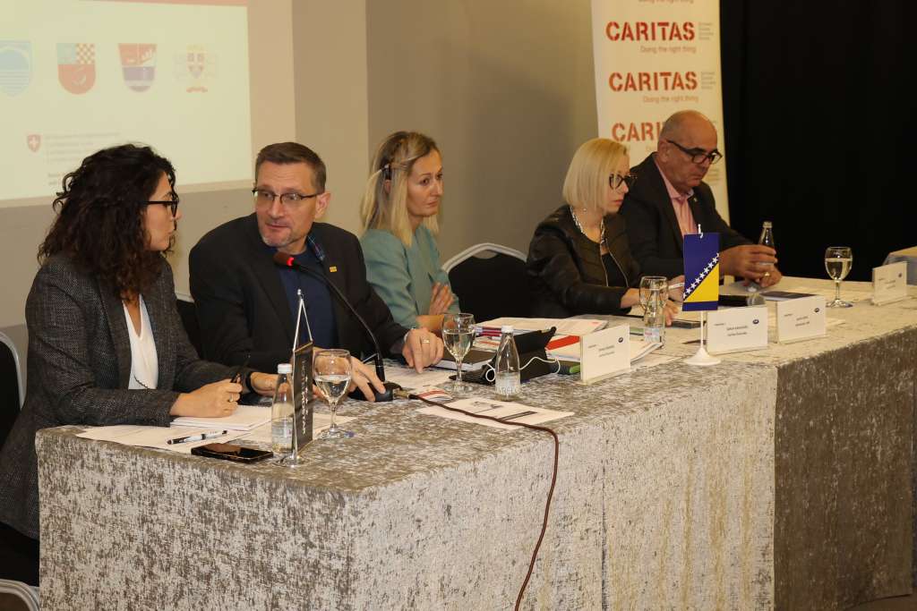 Caritas Švicarske i sedam hercegovačkih gradova potpisali ugovore za razvoj ruralnih područja