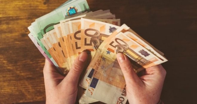 Kreće direktni platni promet BiH i Crne Gore: Novac na računu isti dan