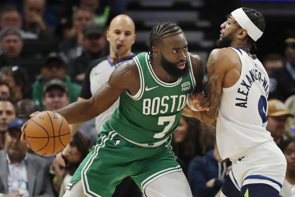 MINNESOTA NANIJELA PRVI PORAZ BOSTONU: EDWARDS POSTIGAO 38 POENA