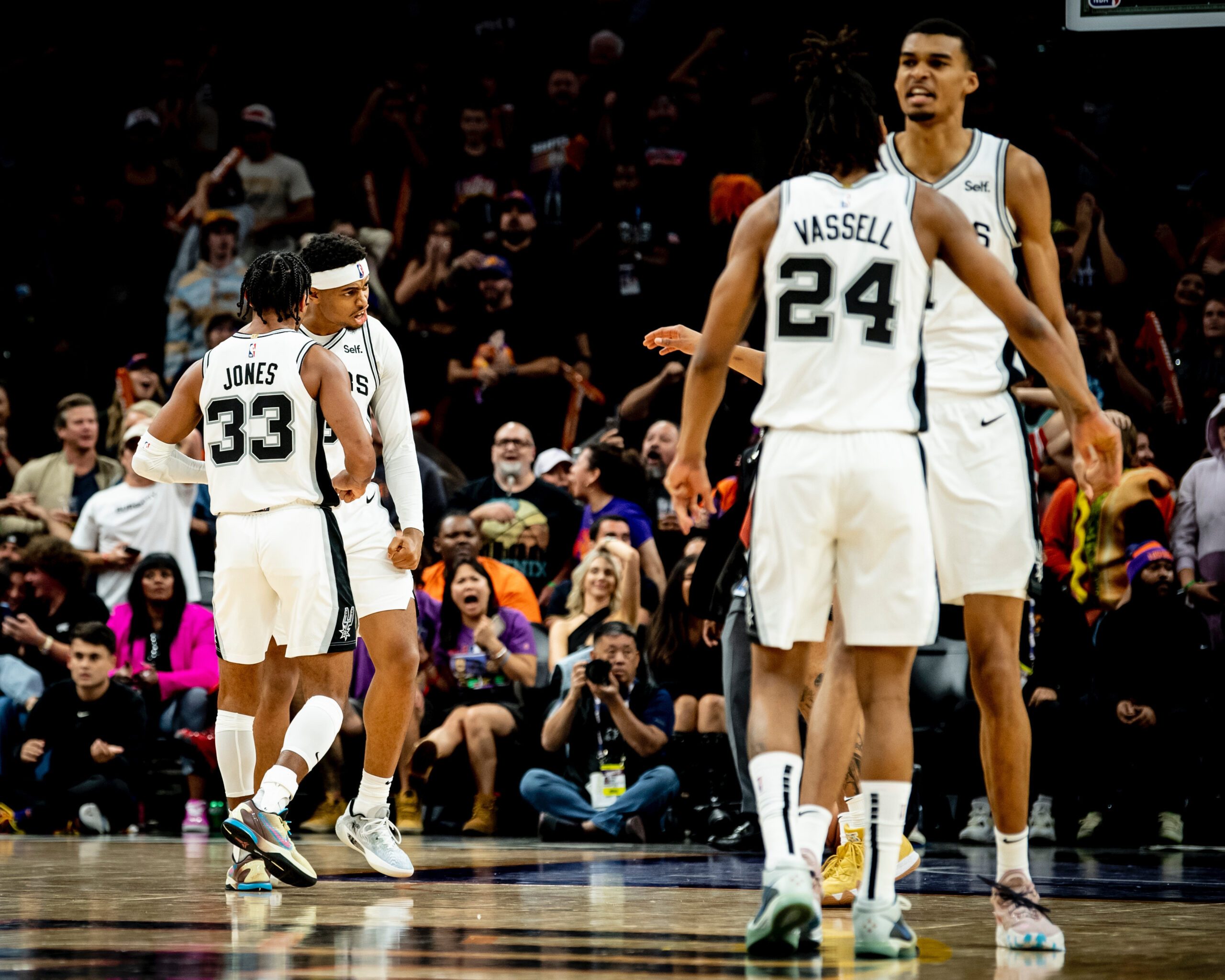 NBA: San Antonio “ukrao” pobjedu Phoenixu, Clippersi i Knicksi uvjerljivi (VIDEO)