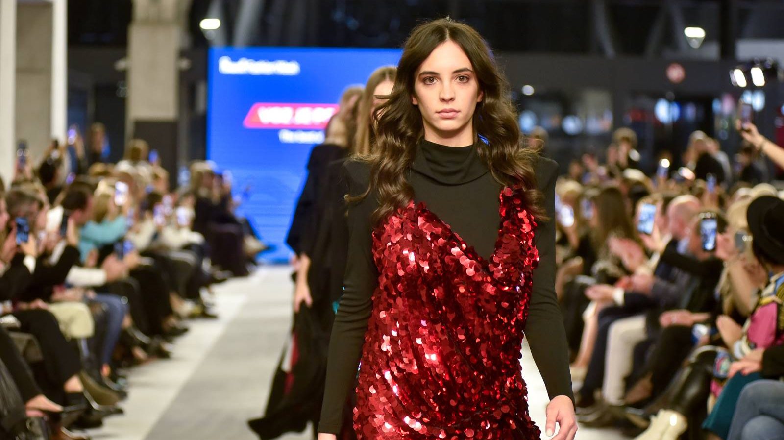 Revijom „Vlak se vraća u modu“ zatvoren je 52. Perwoll Fashion Week.