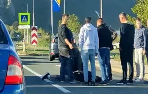 Uzas U Mostaru Nozem Nasrnuo Na Zenu Pred Djetetom.webp