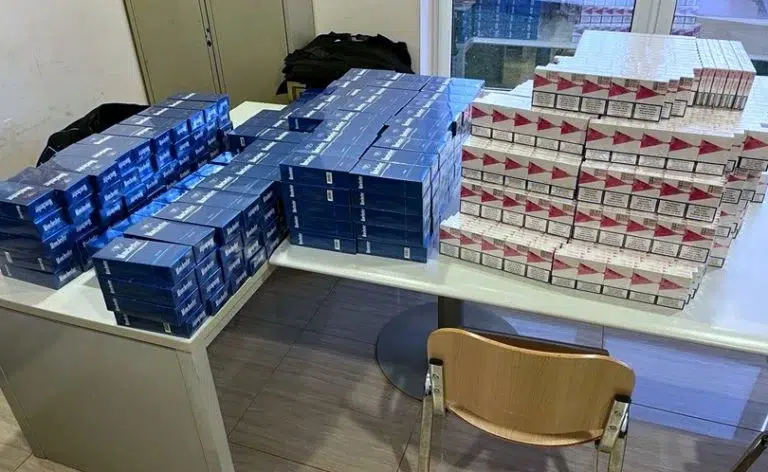 U Grudama oduzete cigarete, duhan i novac u vrijednosti od 20.000 KM