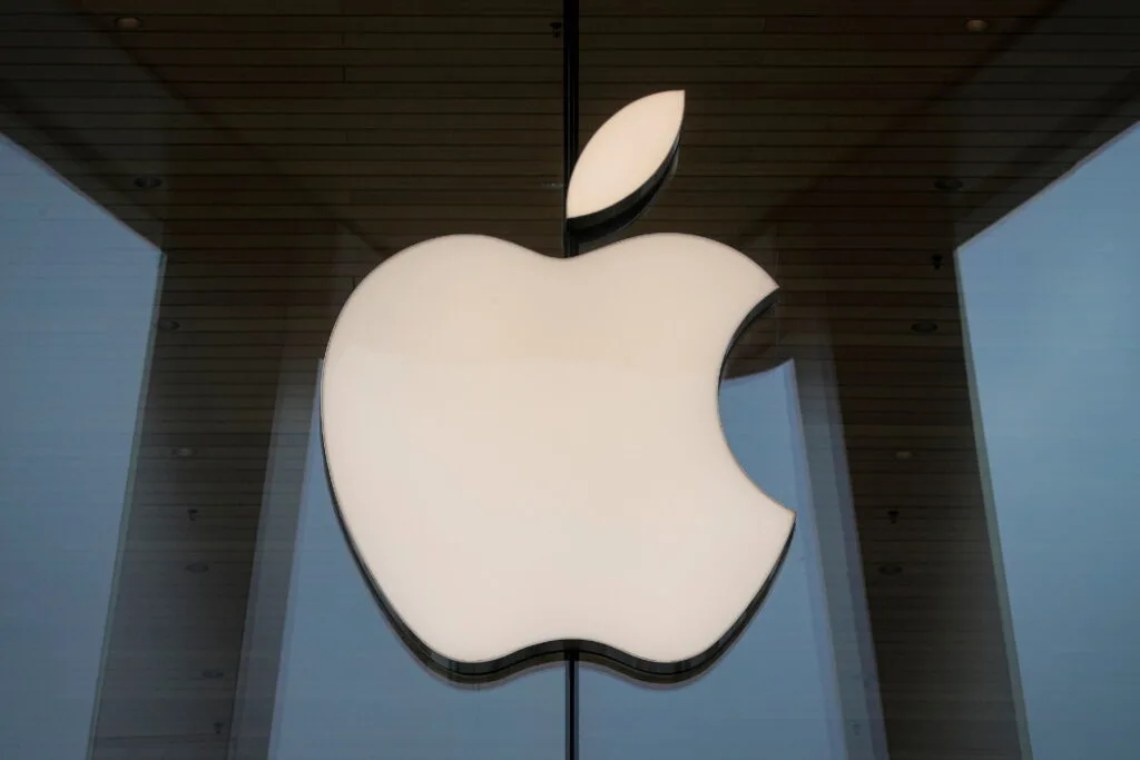 Appleovo ambiciozno partnerstvo s medijskim gigantima za unapređenje umjetne inteligencije