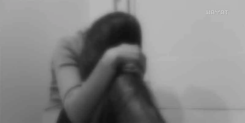 MLADIĆ IZ DOBOJA UCJENJIVAO DJEVOJKU INTIMNIM EKSPLICITNIM FOTOGRAFIJAMA: PRODUŽEN MU JE PRITVOR