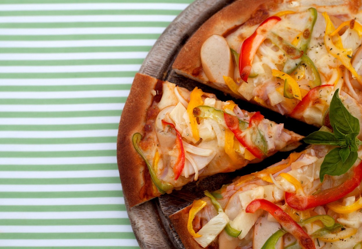 Posna pizza, recept s domaćim tijestom na koji ne morate čekati