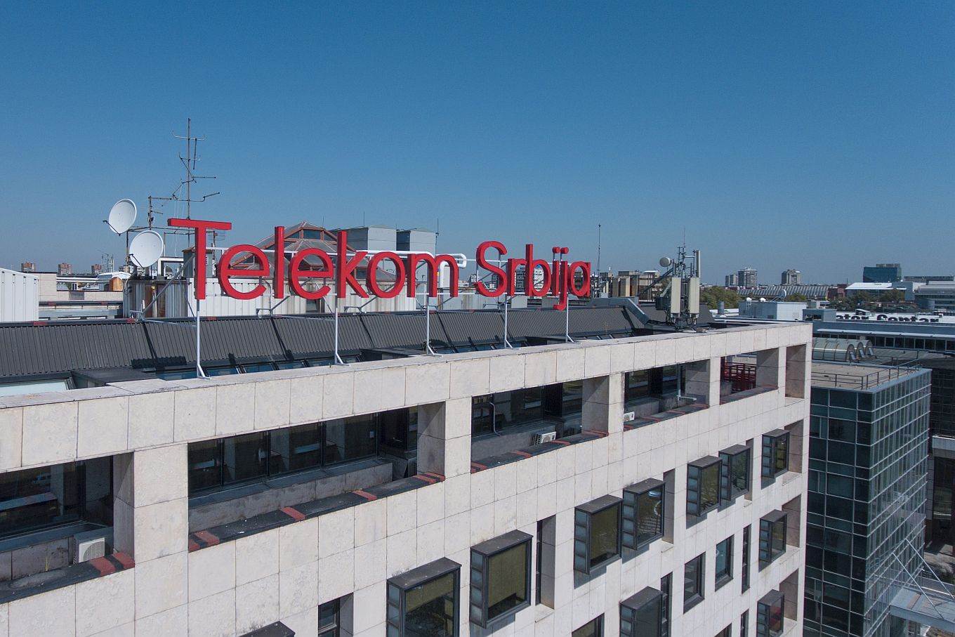 Telekom Srbije u tajnosti prodaje imovinu u Bosni i Hercegovini – Poslovne novine