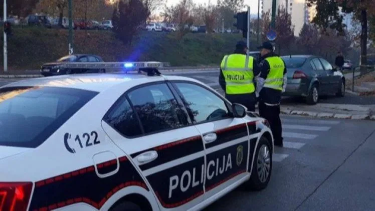 U SARAJEVU UHAPŠEN 24-GODIŠNJAK ZBOG IZNUĐIVANJA NOVCA I DRUGIH PREKRŠAJA