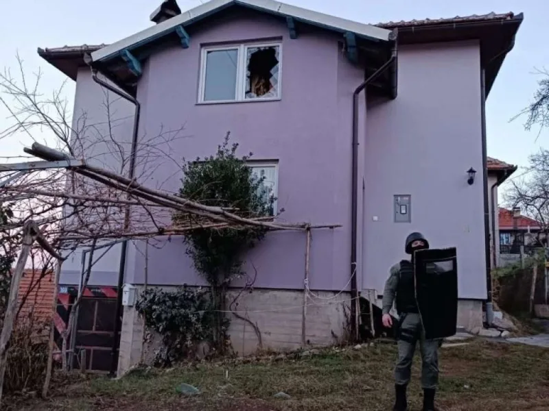 VIŠESATNU DRAMU KOD ZENICE OKONČALI SPECIJALCI: KOMŠIJE NAPADAO NOŽEM, PA PUCAO NA POLICIJU