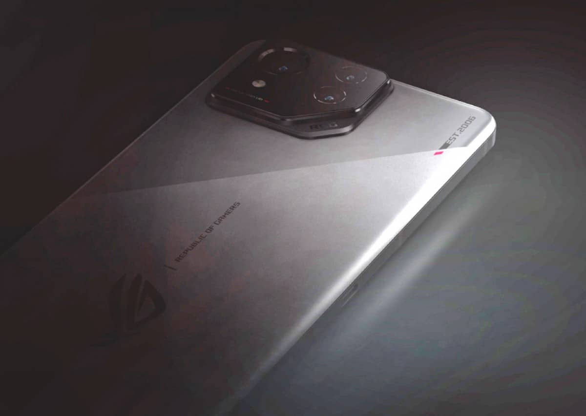 Asus ROG Phone 8 Pro
