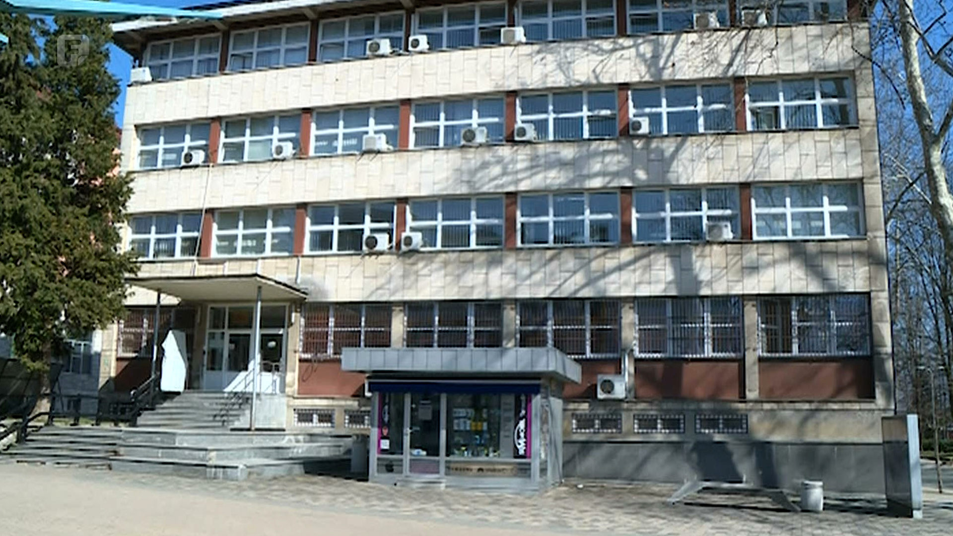 PAR IZ BOSANSKE KRUPE VARAO HUMANE LJUDE: TRAŽILI POMOĆ ZA LAŽNO LIJEČENJE SINA