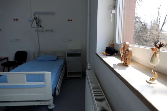 Cetvero Djece Umrlo Od Hripavca