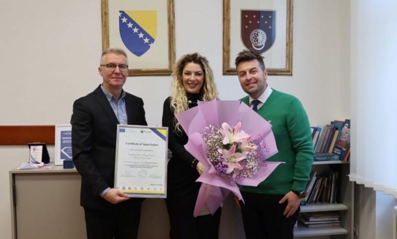 Erasmus+ projekt IQPharm: Ministarstvu za nauku, visoko obrazovanje i mlade KS i ministrici Mesihović uručena zahvalnica