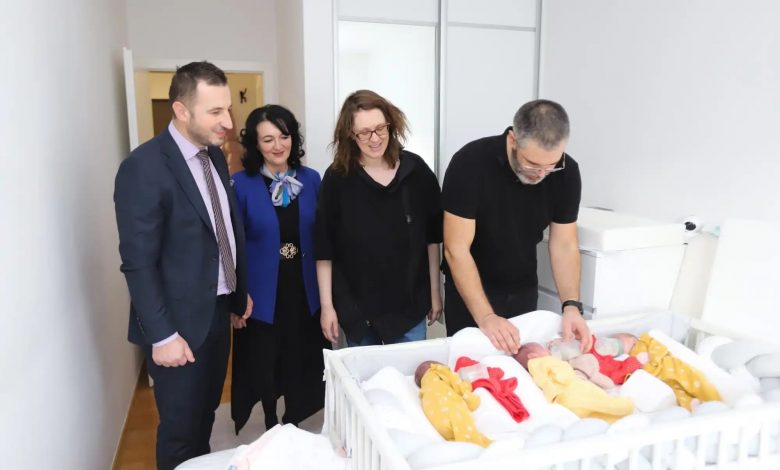 Općina Novi Grad u 2024. planirala podršku svim porodicama sa troje djece