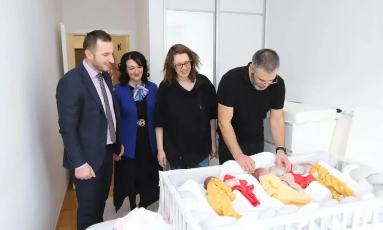 Općina Novi Grad u 2024. planirala podršku svim porodicama sa troje djece