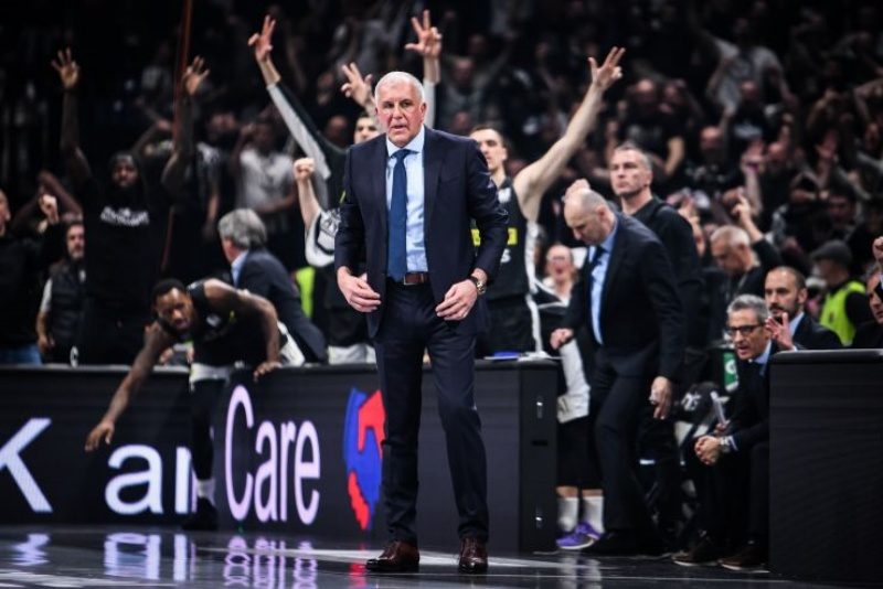 PARTIZAN U ISTANBULU: Obradović i Pantera ispred Fenerbahčea