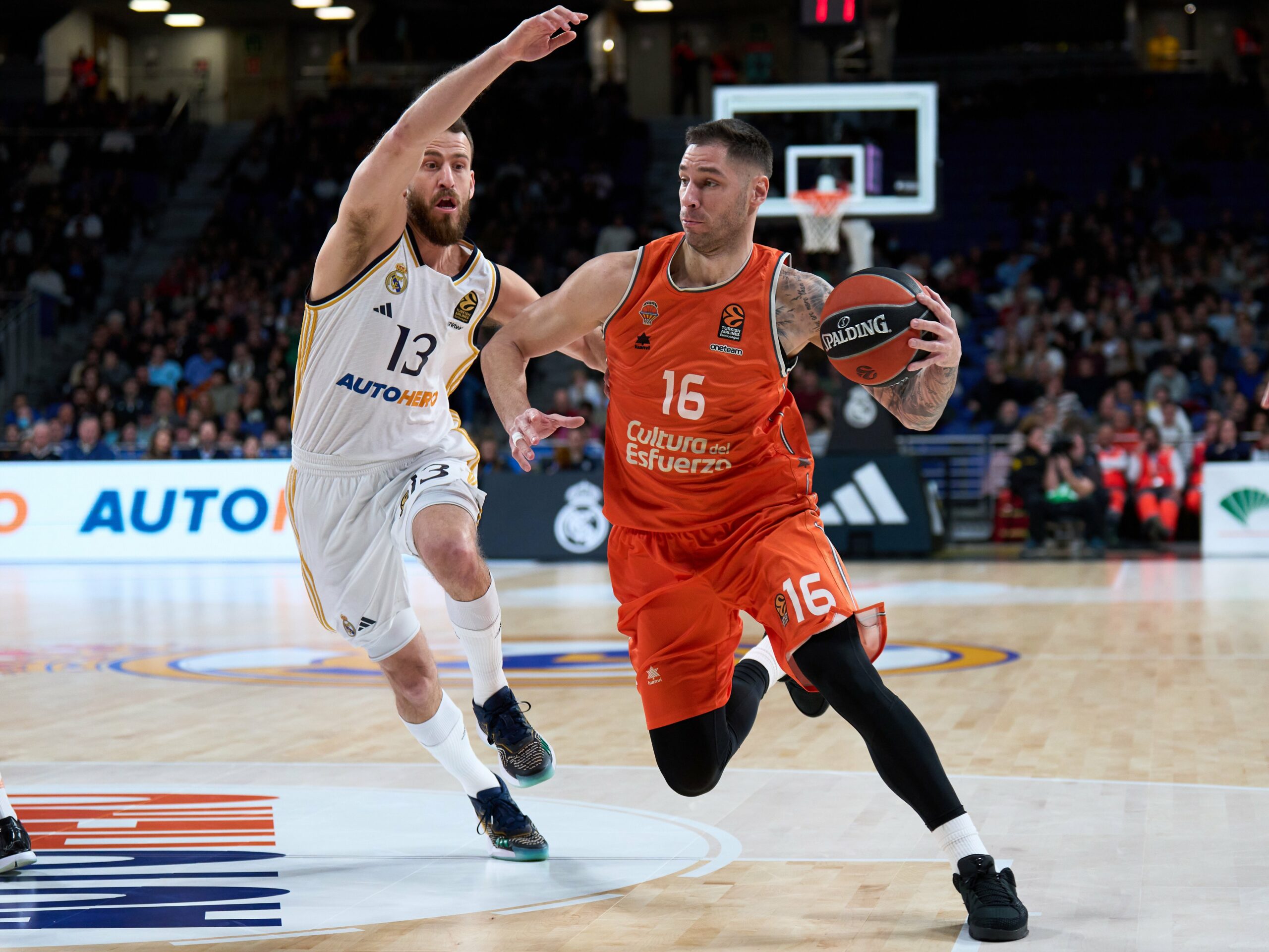 Uzalud odličan Jović, Real bolji nakon produžetaka u dvoboju bivših Zvezdinih razigravača, Tavaresov nevjerojatni double-double!