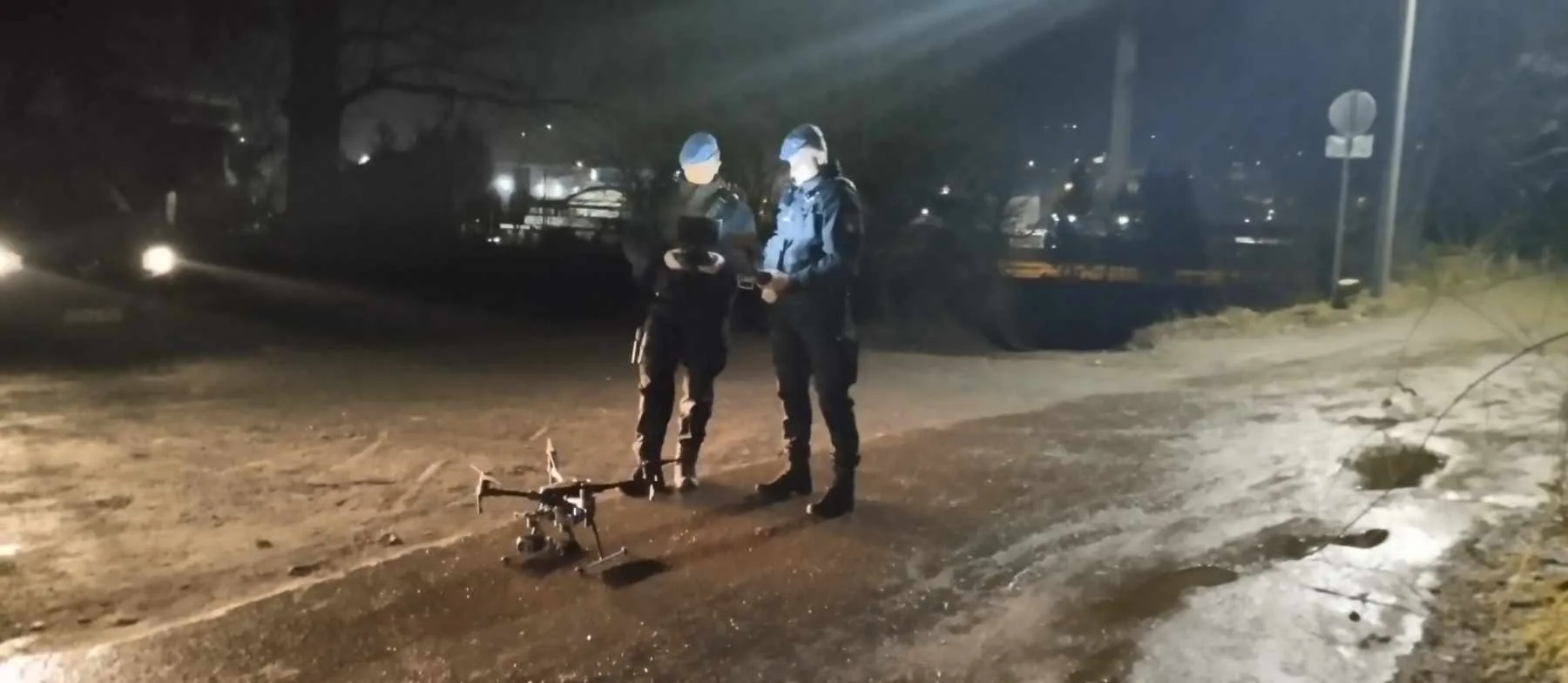 KOD KAMPA BLAŽUJ POLICIJA NA SVE STRANE: I DRON DIGLI