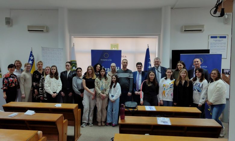 EU dodijelila IT opremu za četiri škole u Vogošći