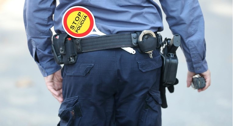 Policajci pucali na čovjeka pa lagali da ih je pokušao ubiti