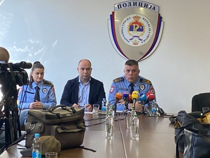 Stravicno Muzu Sipala Lijekove U Limunadu Da Ga Omami Uz