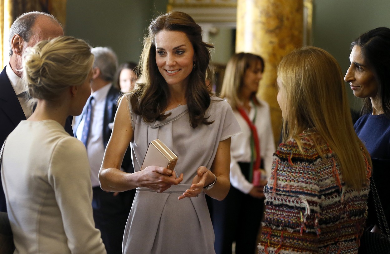 Slavnoj Srpkinji, čije haljine obožava Kate Middleton, uručena je prestižna nagrada u Buckinghamskoj palači