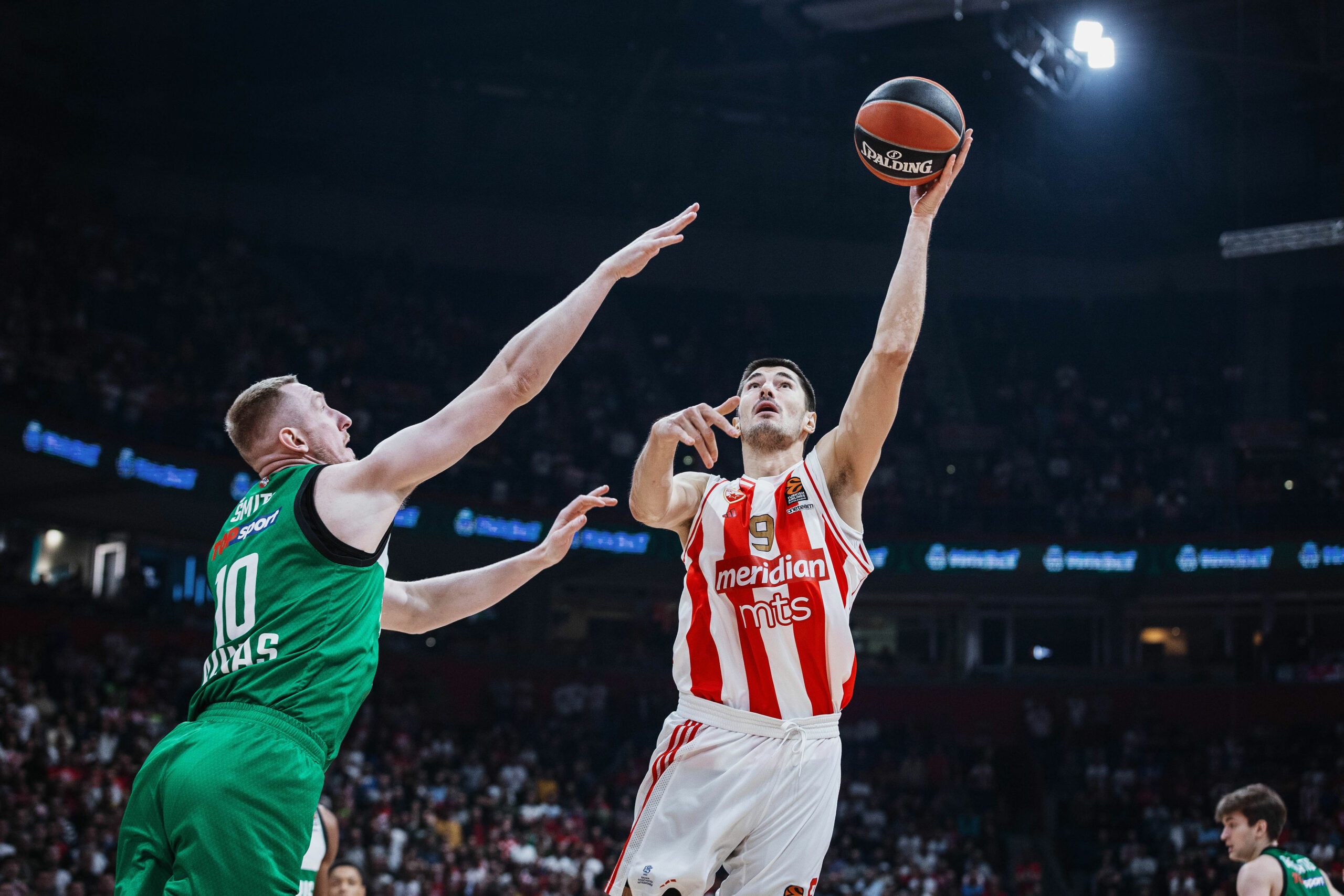 Zvezda poražena od Žalgirisa u dramatičnoj završnici, Jagin nestvarni double-double nije nagrađen